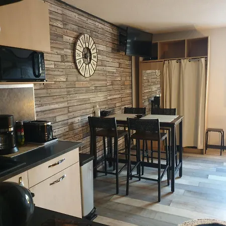 Apartment Proche Plage,